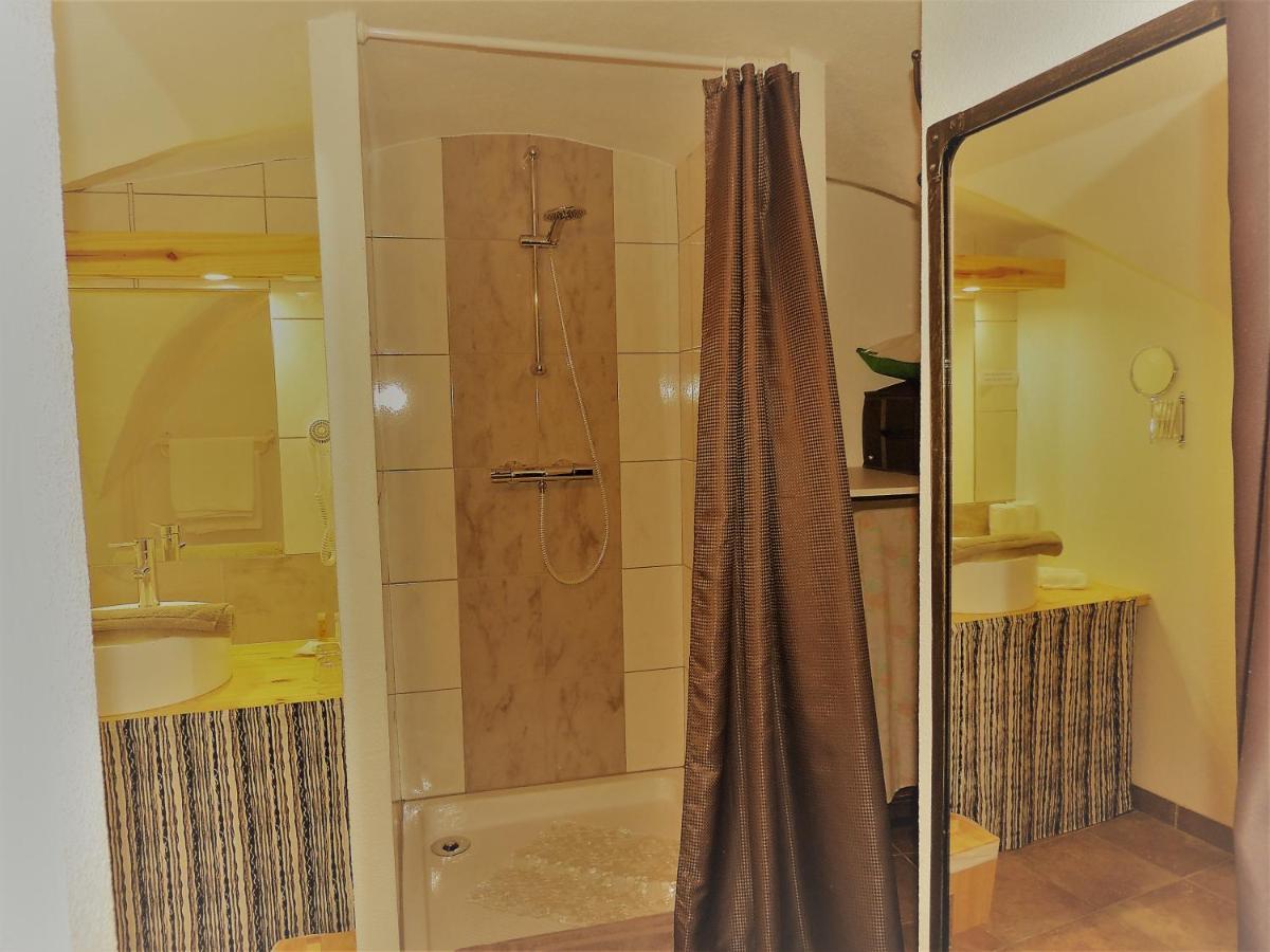 Chambres D'Hotes La Dorgisane Venterol  Zewnętrze zdjęcie
