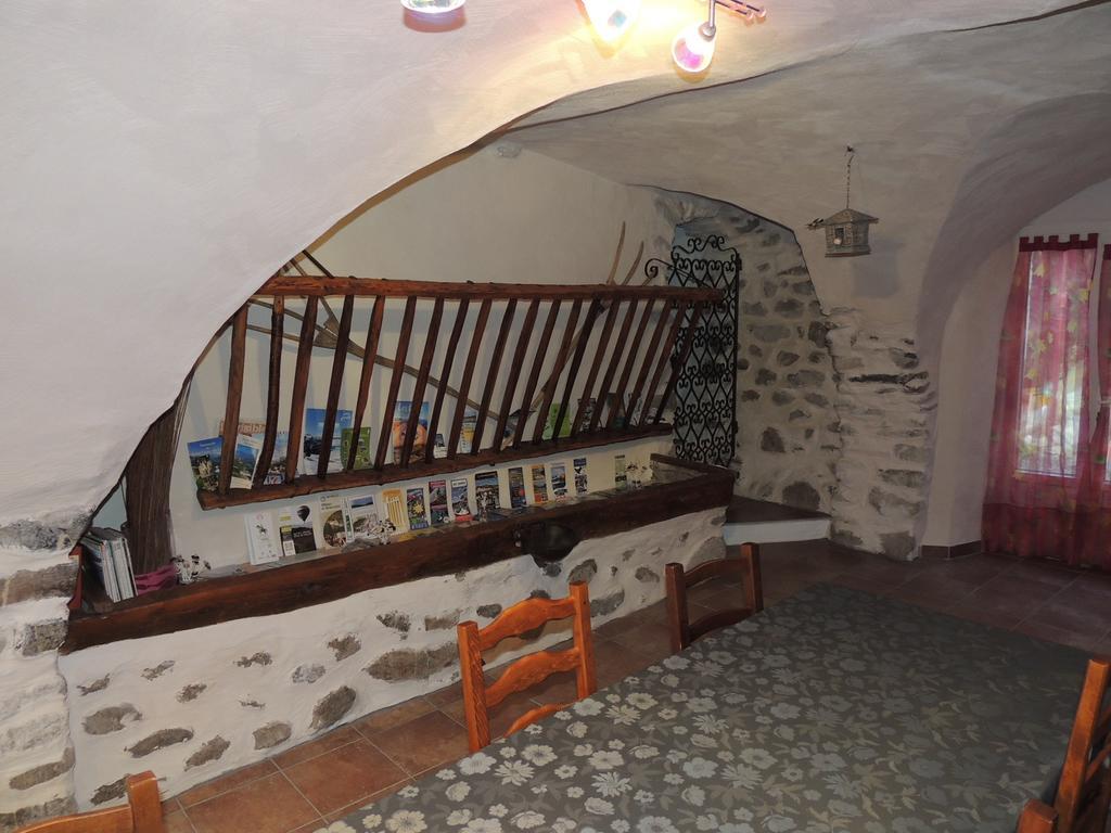 Chambres D'Hotes La Dorgisane Venterol  Zewnętrze zdjęcie